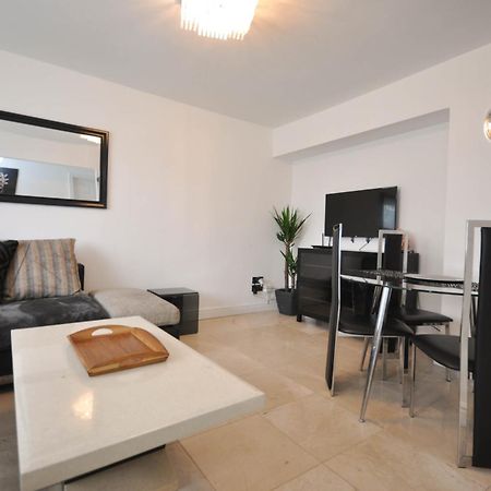 Modern 2 Bed Apartment لوتون المظهر الخارجي الصورة