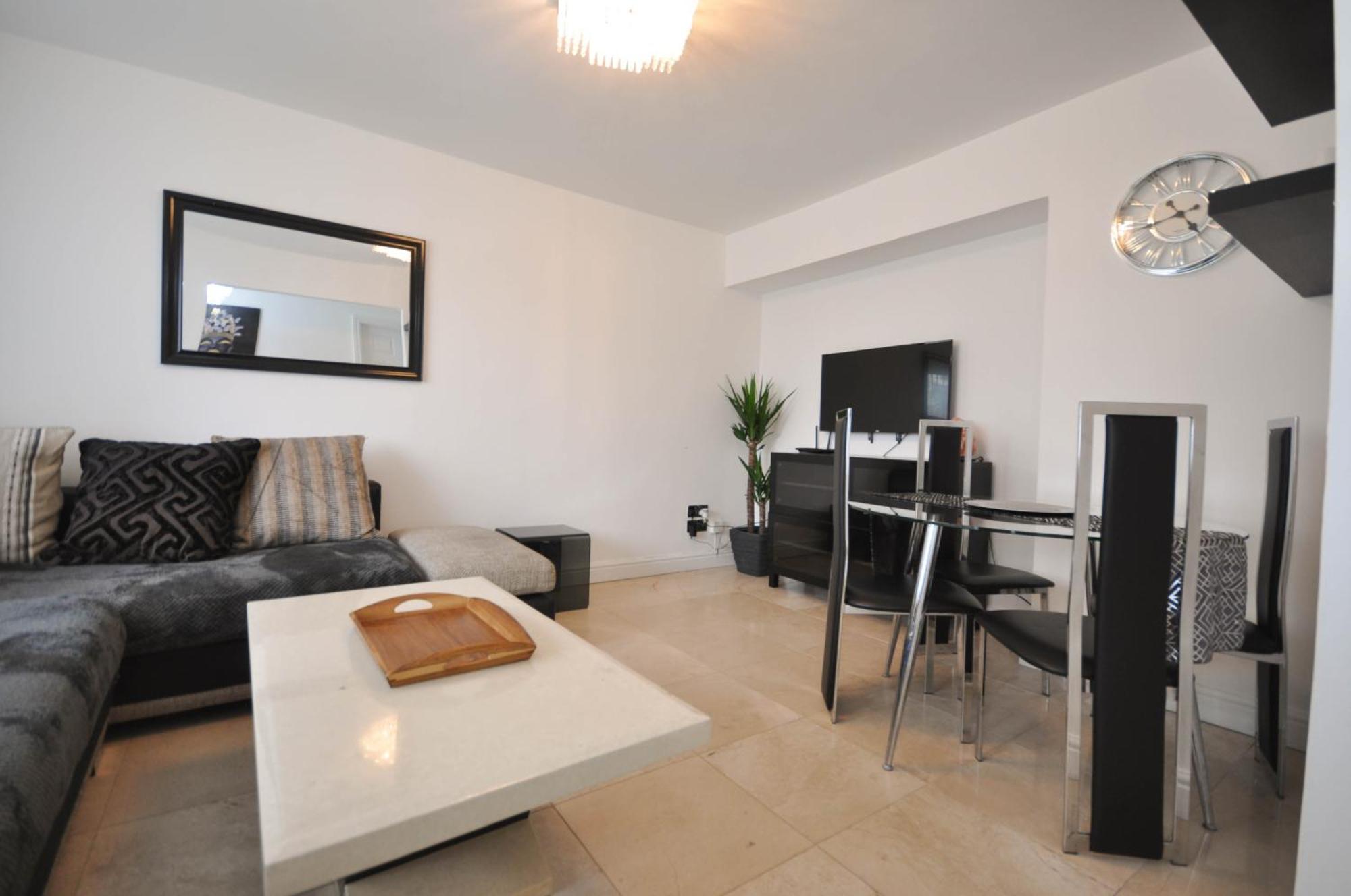 Modern 2 Bed Apartment لوتون المظهر الخارجي الصورة