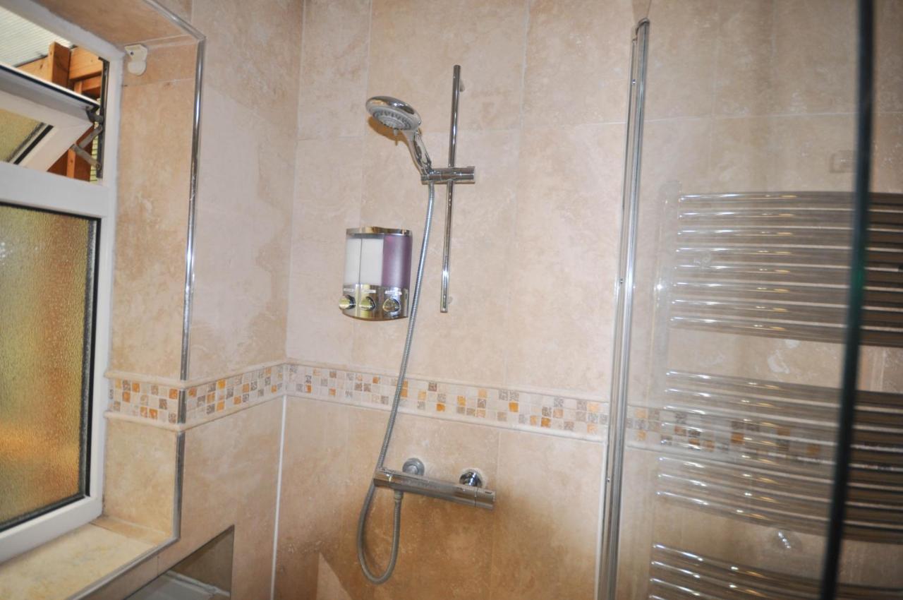 Modern 2 Bed Apartment لوتون المظهر الخارجي الصورة